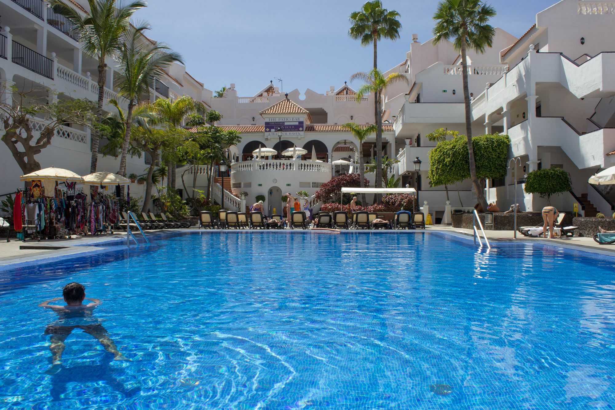 لوس كريستيانوس Beverly Hills Heights - Excel Hotels & Resorts المظهر الخارجي الصورة